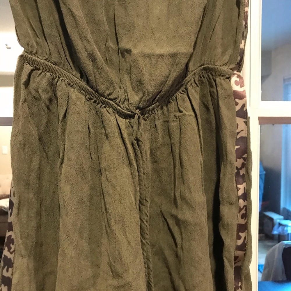 Romper - Picture 3 of 3